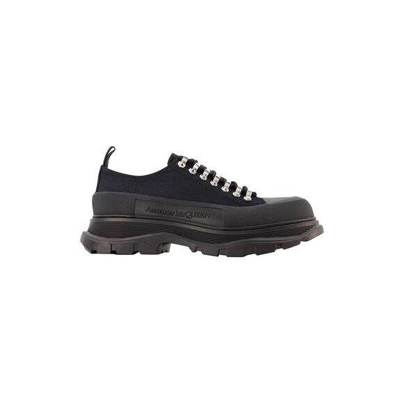 Tread Slick Sneakers - Alexander Mcqueen - Black/Silver - Canva